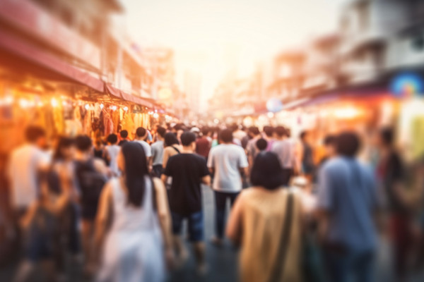 營銷策略制定：依據市場情況，提升銷售業(yè)績