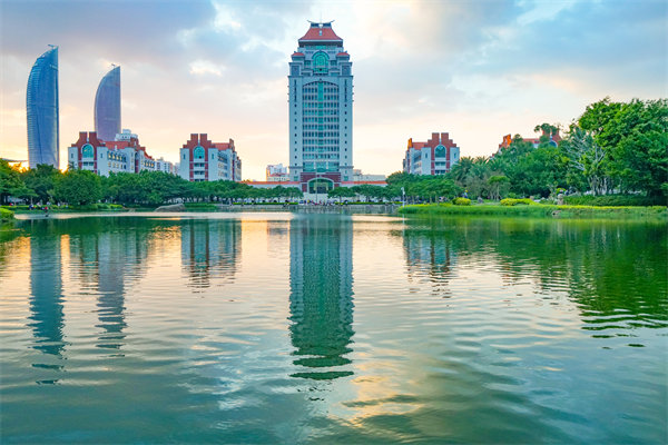 市場(chǎng)份額被競(jìng)品瘋狂擠壓，廈門(mén)營(yíng)銷咨詢公司如何助力奪回失地？