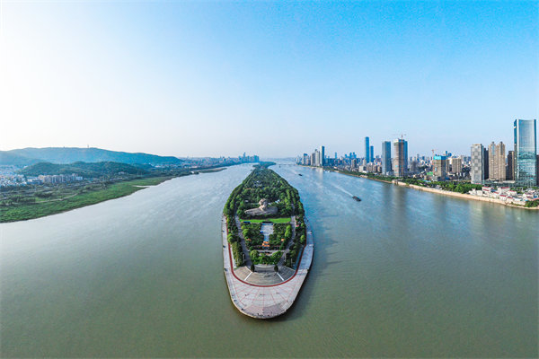 長(zhǎng)沙戰(zhàn)略咨詢(xún)公司如何幫傳統(tǒng)企業(yè)突破發(fā)展瓶頸實(shí)現(xiàn)轉(zhuǎn)型？