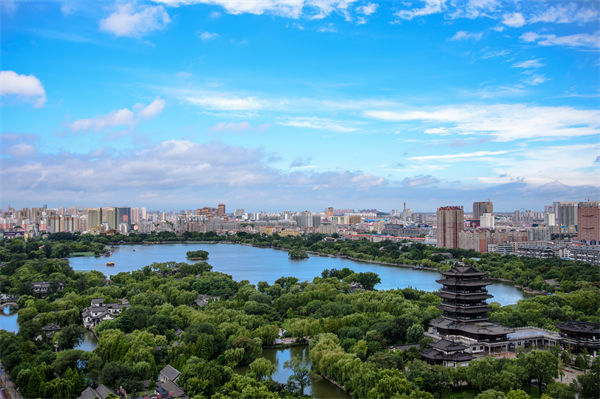 企業(yè)效益下滑，濟(jì)南企業(yè)管理咨詢(xún)?nèi)绾尉珳?zhǔn)診斷并逆勢(shì)破局？